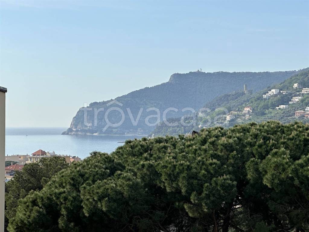 appartamento in affitto a Spotorno