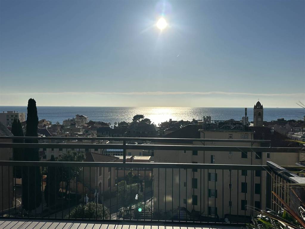 appartamento in affitto a Spotorno