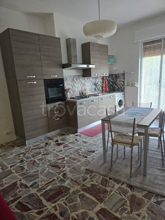 appartamento in affitto a Spotorno