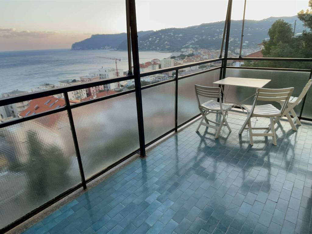 appartamento in affitto a Spotorno