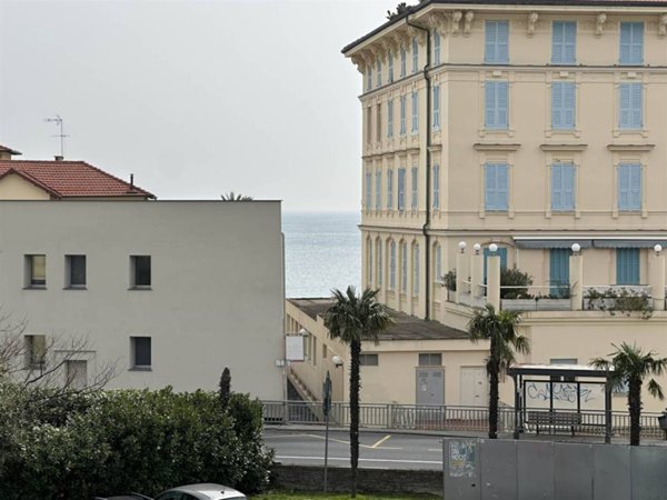 appartamento in affitto a Spotorno