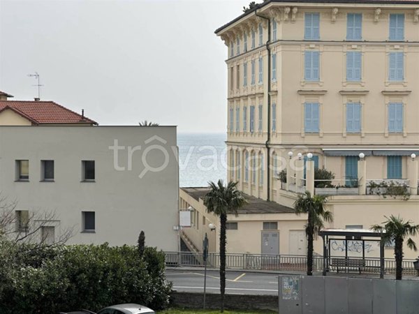 appartamento in affitto a Spotorno