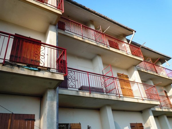 appartamento in affitto ad Urbe