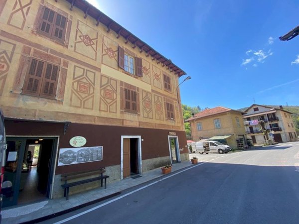 appartamento in affitto ad Urbe