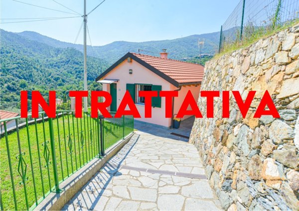 casa indipendente in affitto a Vado Ligure in zona Segno