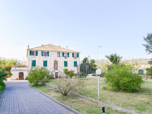 appartamento in affitto a Vado Ligure in zona Vado Centro