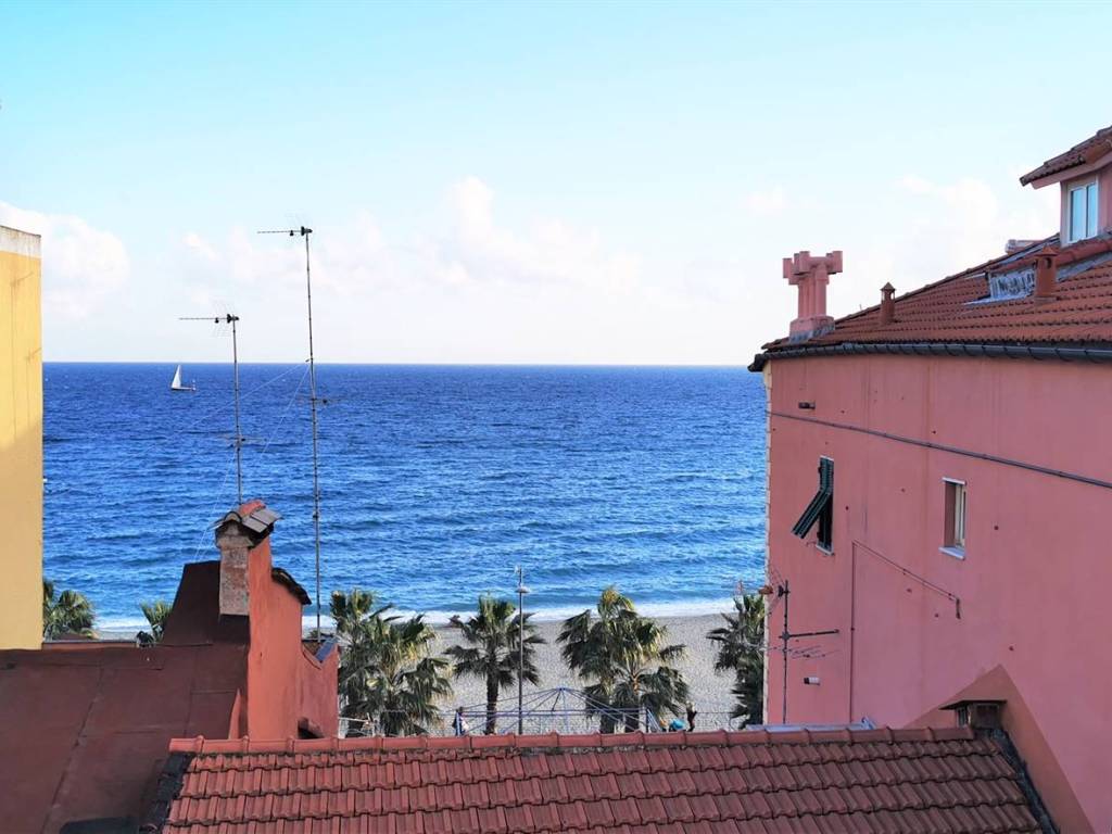 appartamento in affitto a Varazze