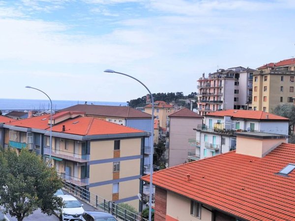 appartamento in affitto a Varazze