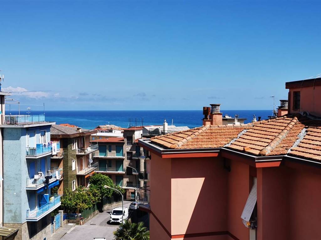 appartamento in affitto a Varazze