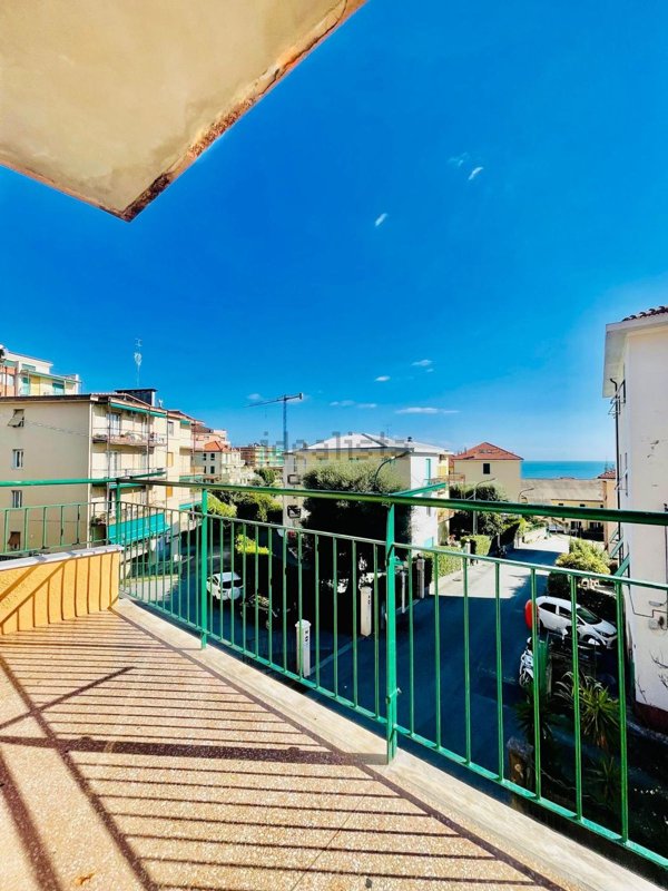 appartamento in affitto a Varazze