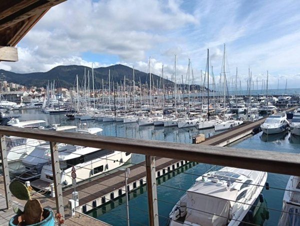 appartamento in affitto a Varazze