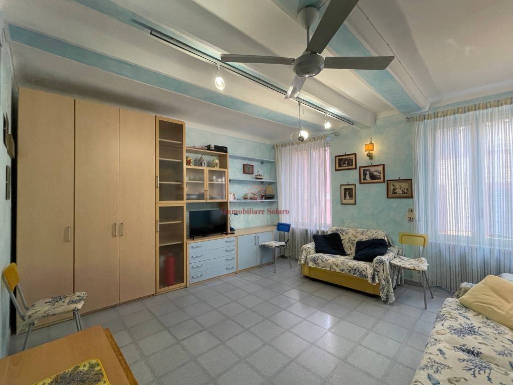 appartamento in affitto a Varazze
