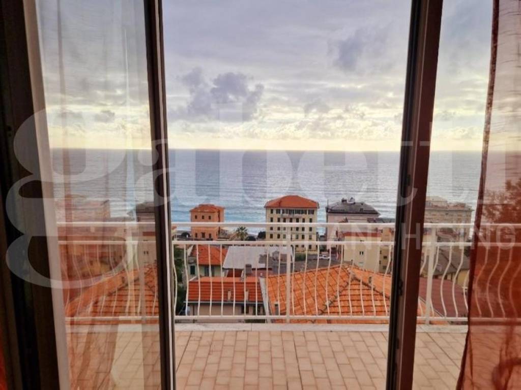 casa indipendente in affitto a Varazze