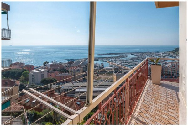 appartamento in affitto a Varazze