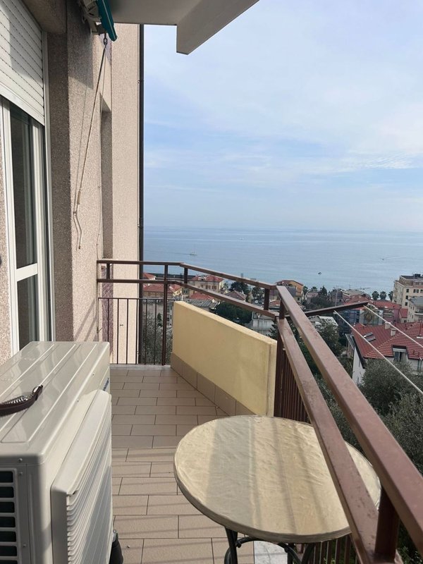 appartamento in affitto a Varazze