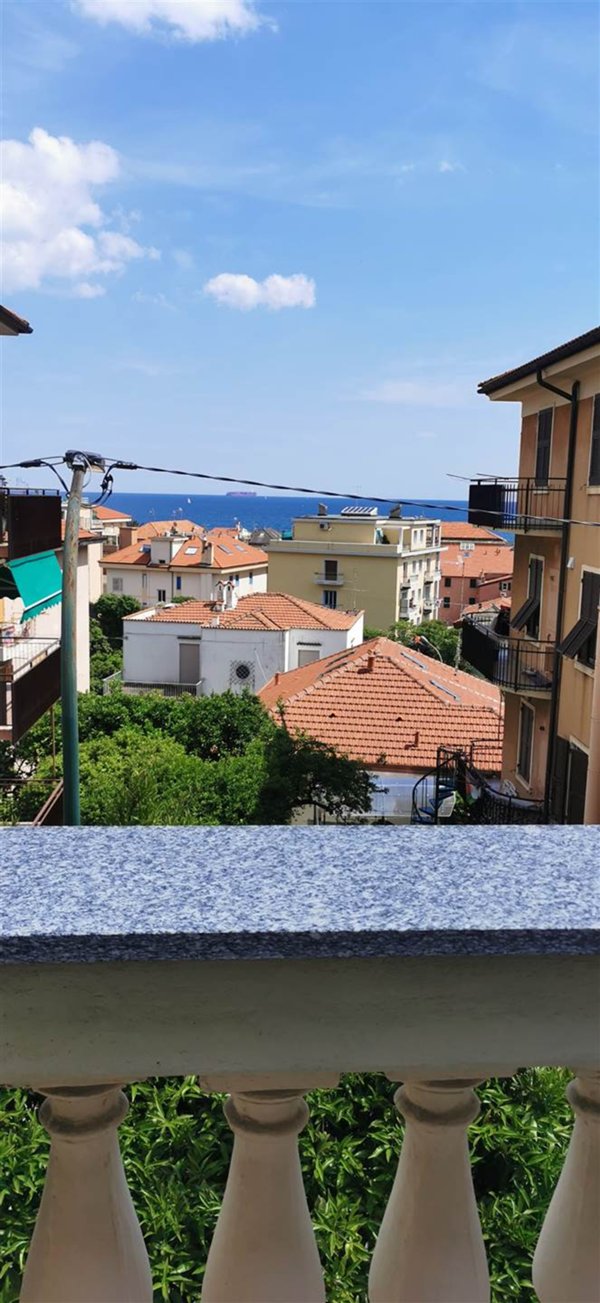 appartamento in affitto a Varazze