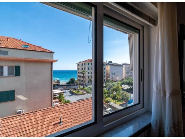 appartamento in affitto a Varazze