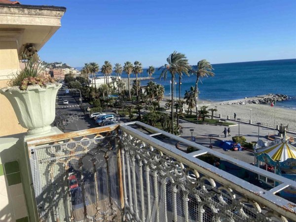 appartamento in affitto a Varazze