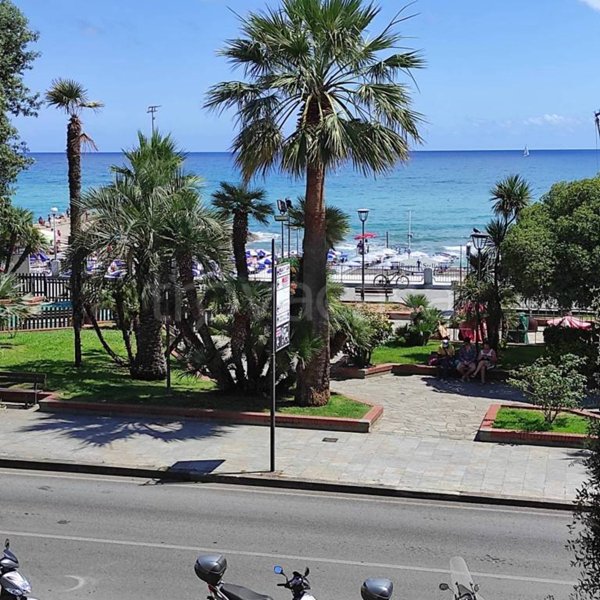 appartamento in affitto a Varazze