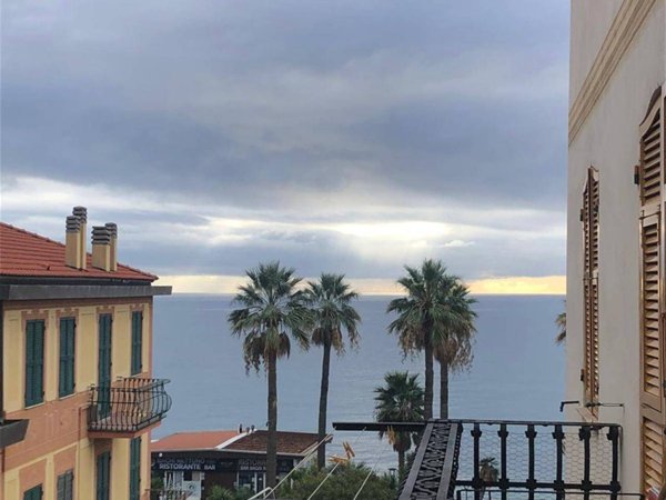 appartamento in affitto a Varazze