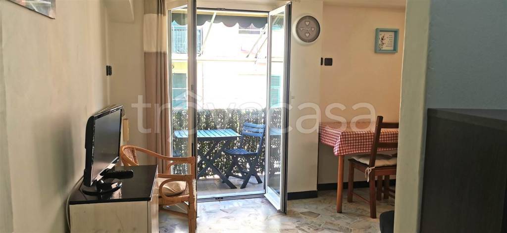 appartamento in affitto a Varazze