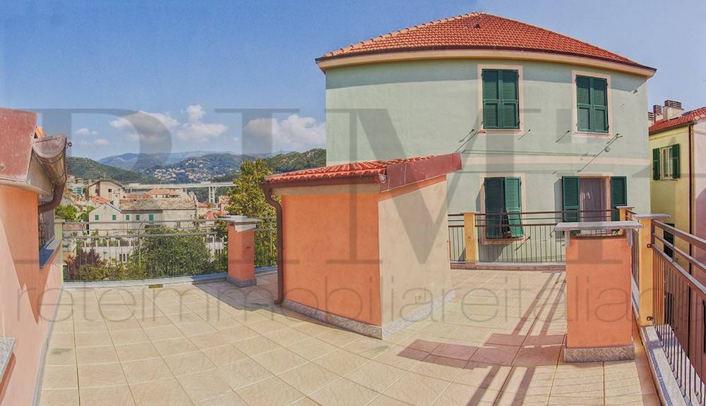 appartamento in affitto a Varazze