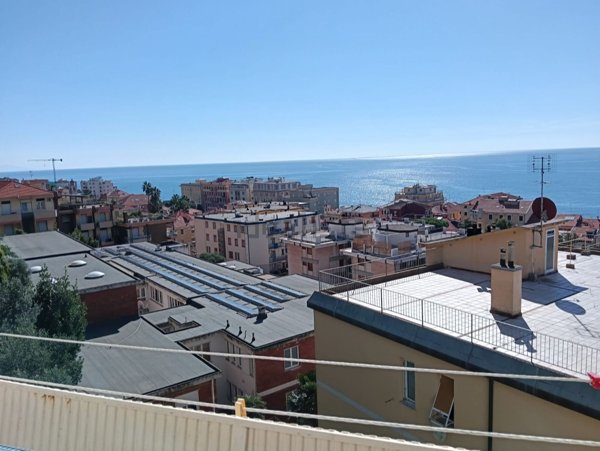 appartamento in affitto a Varazze