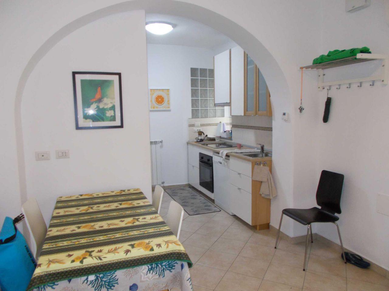 appartamento in affitto a Varazze