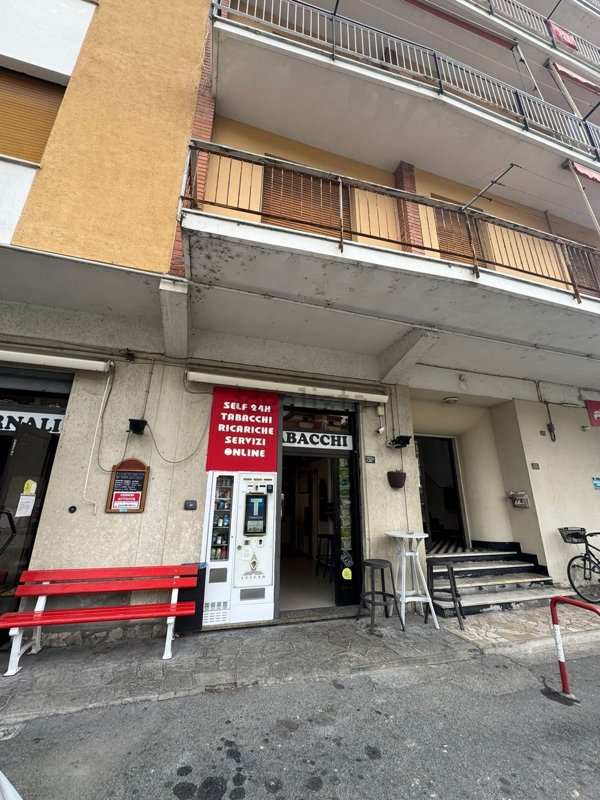 negozio in affitto a Varazze