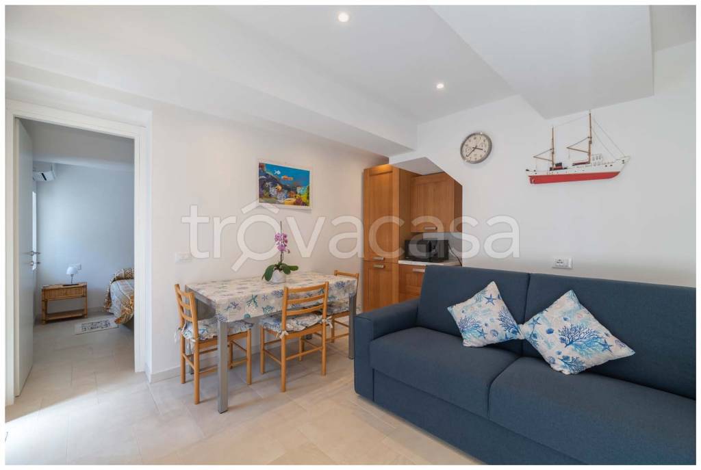 appartamento in affitto a Varazze