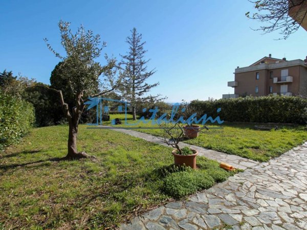 appartamento in affitto a Varazze