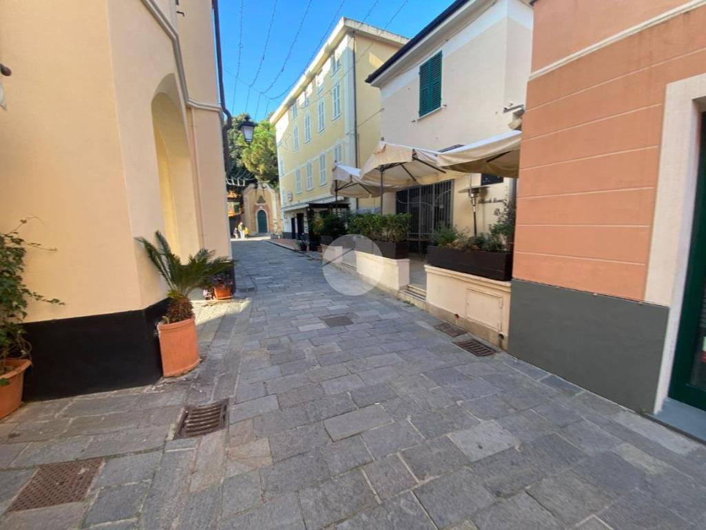 negozio in affitto a Varazze