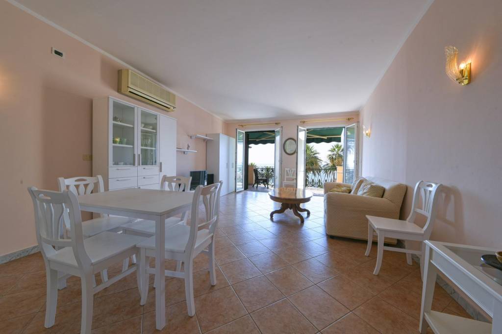 appartamento in affitto a Varazze