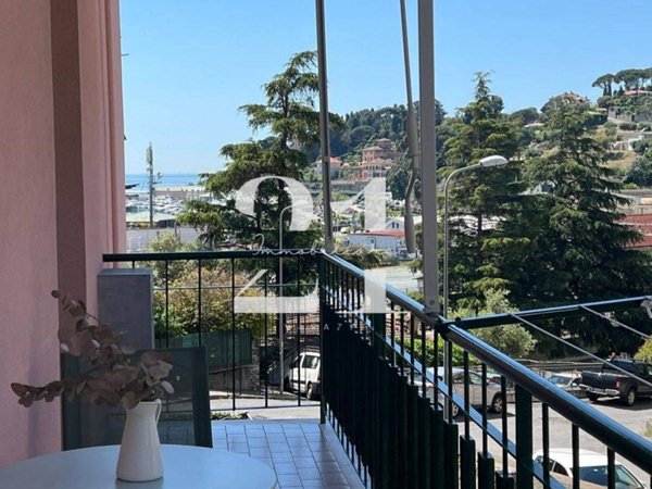 appartamento in affitto a Varazze