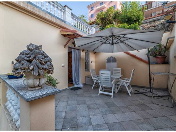 appartamento in affitto a Varazze in zona Faje