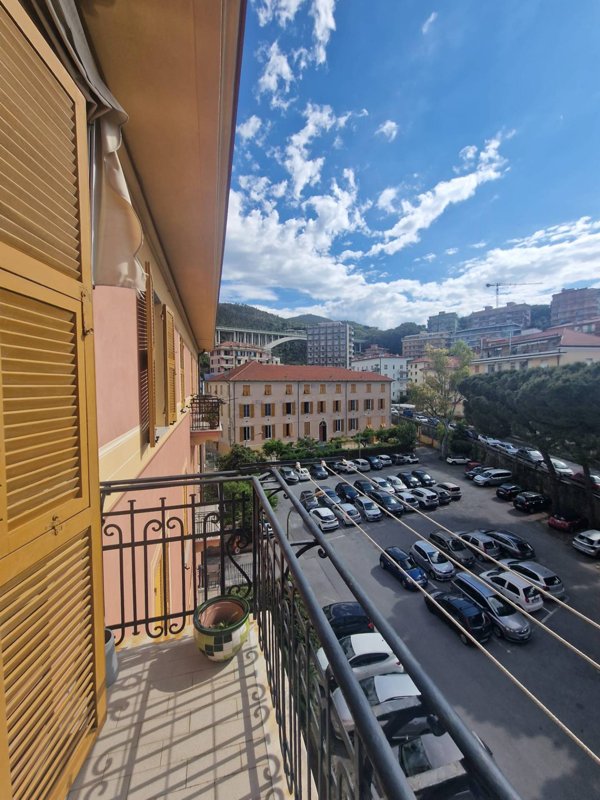 appartamento in affitto a Varazze in zona Cantalupo