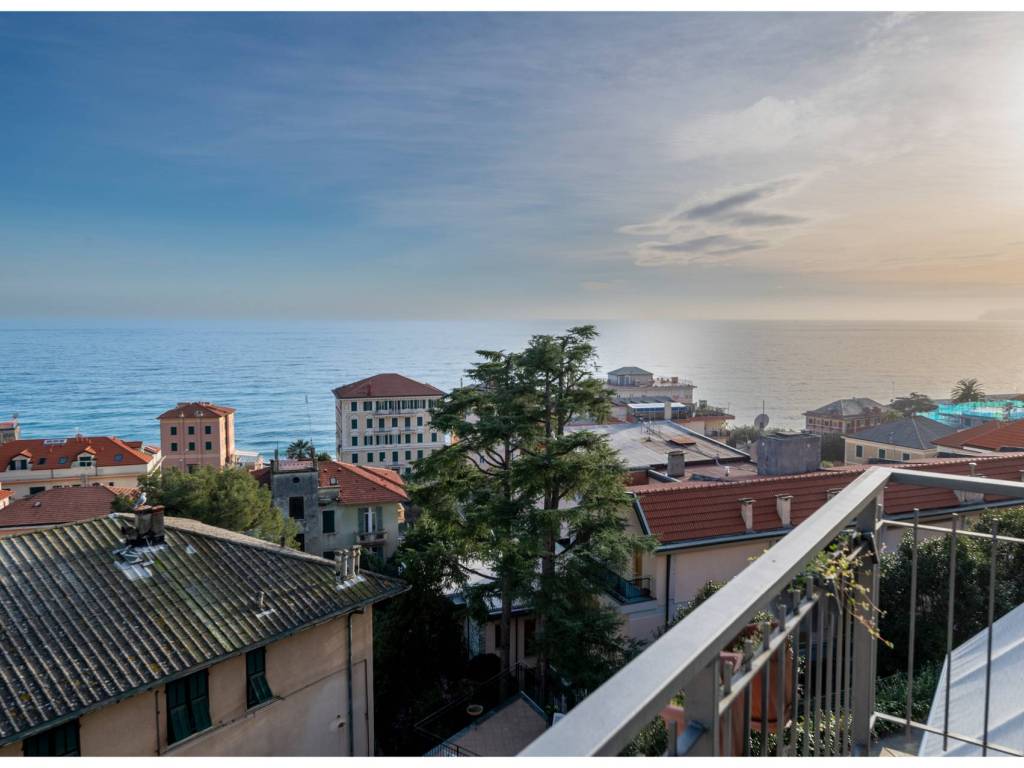 appartamento in affitto a Varazze in zona Cantalupo