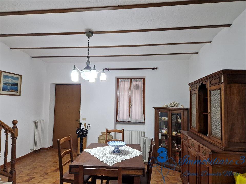pentavano in affitto a Villanova d'Albenga