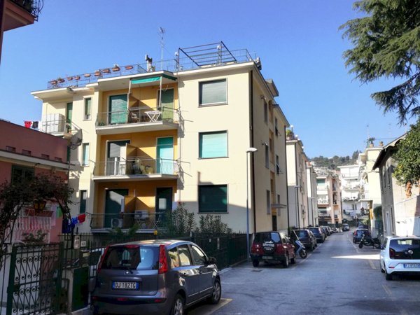 appartamento in affitto ad Arenzano