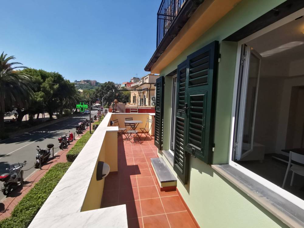 appartamento in affitto ad Arenzano