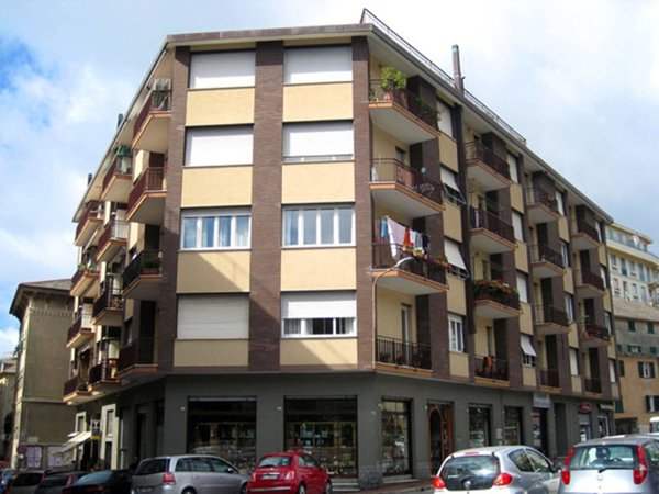 appartamento in affitto ad Arenzano in zona Terralba