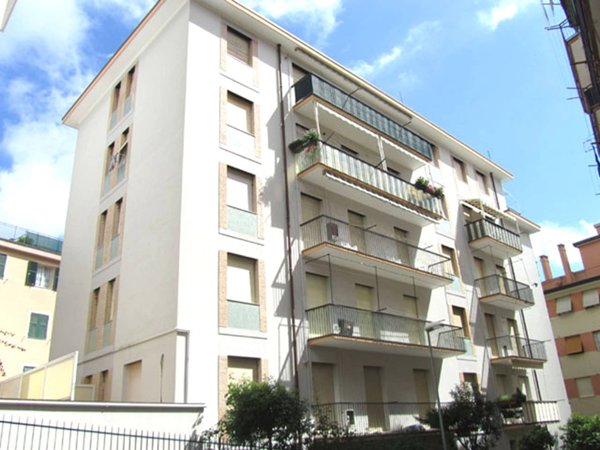 appartamento in affitto ad Arenzano in zona Terralba