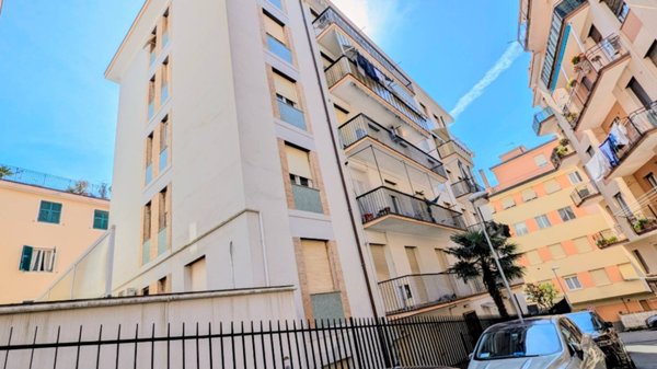 appartamento in affitto ad Arenzano in zona Terralba