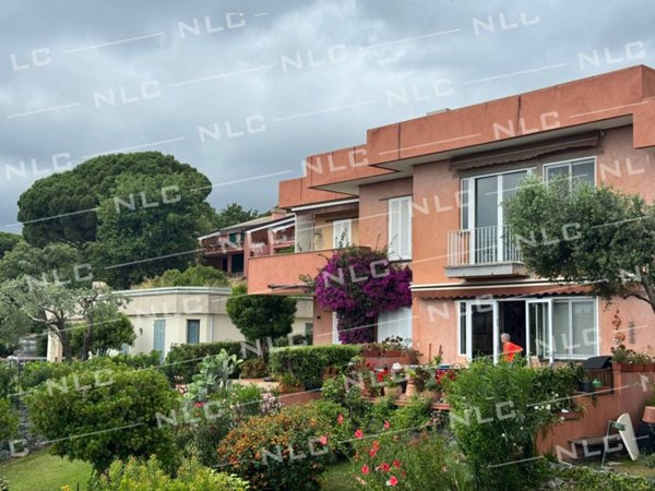 appartamento in affitto ad Arenzano