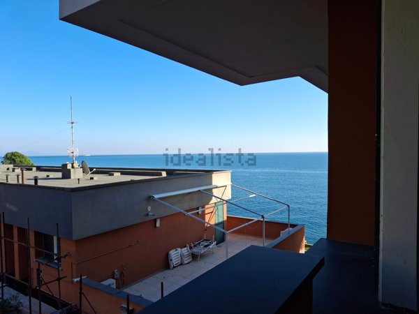 appartamento in affitto ad Arenzano