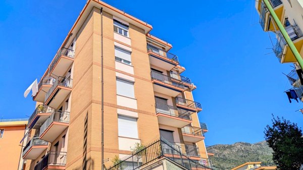 appartamento in affitto ad Arenzano