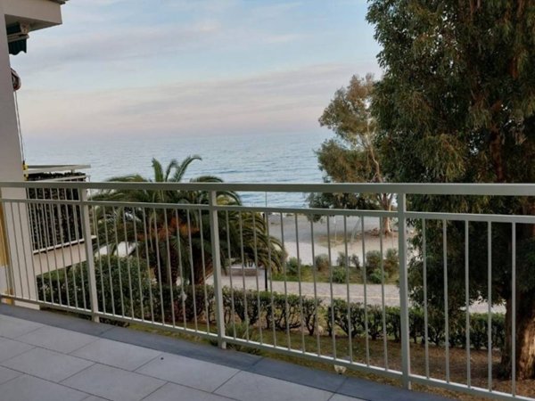 appartamento in affitto ad Arenzano