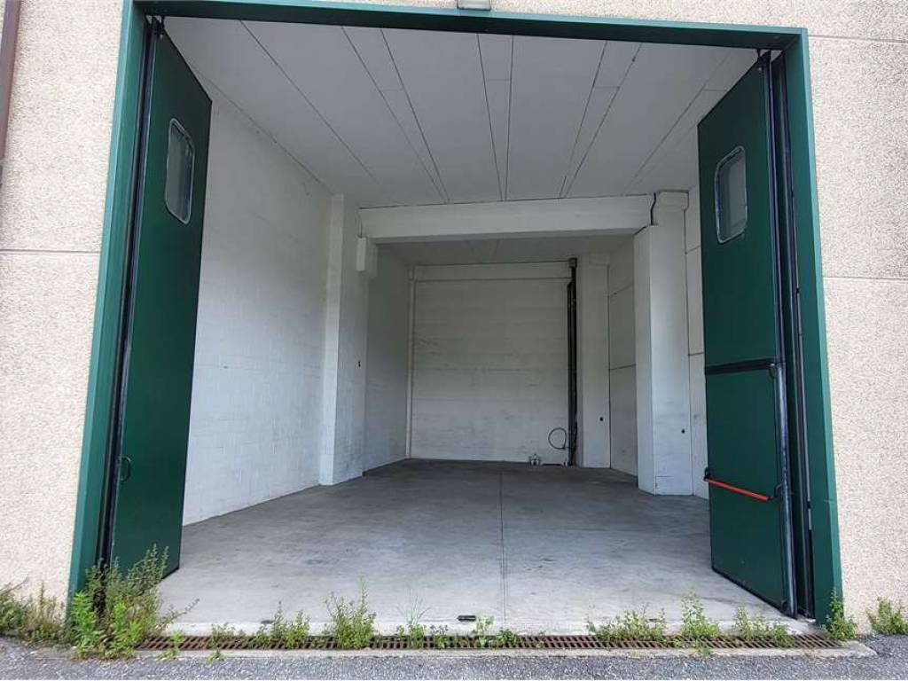 negozio in affitto ad Arenzano