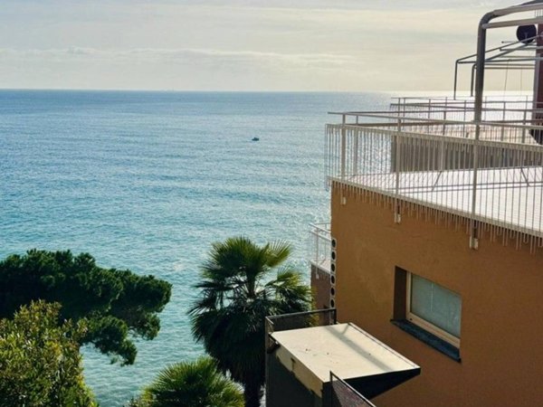 appartamento in affitto ad Arenzano