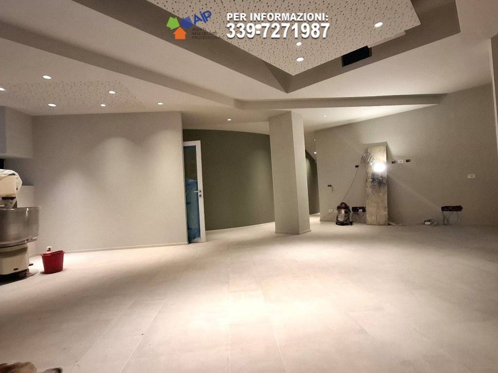 negozio in affitto ad Arenzano